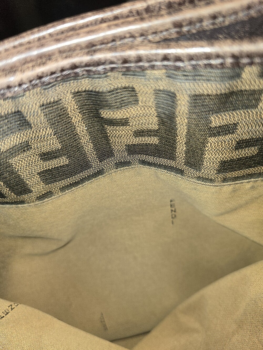 Fendi Zucca Tote Vintage - Picture 8 of 16